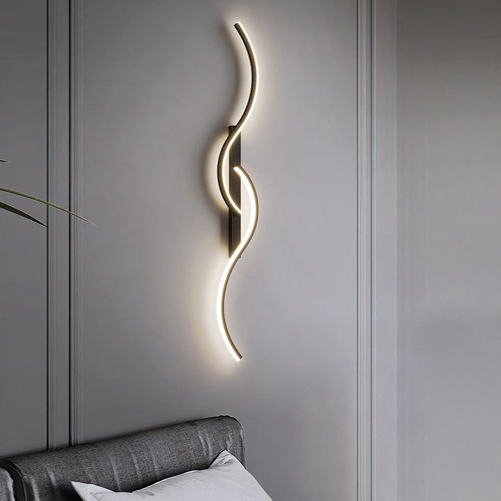 Candeeiro de Parede Vireth Onda Linear Moderna para Quarto, Preto/Dourado
