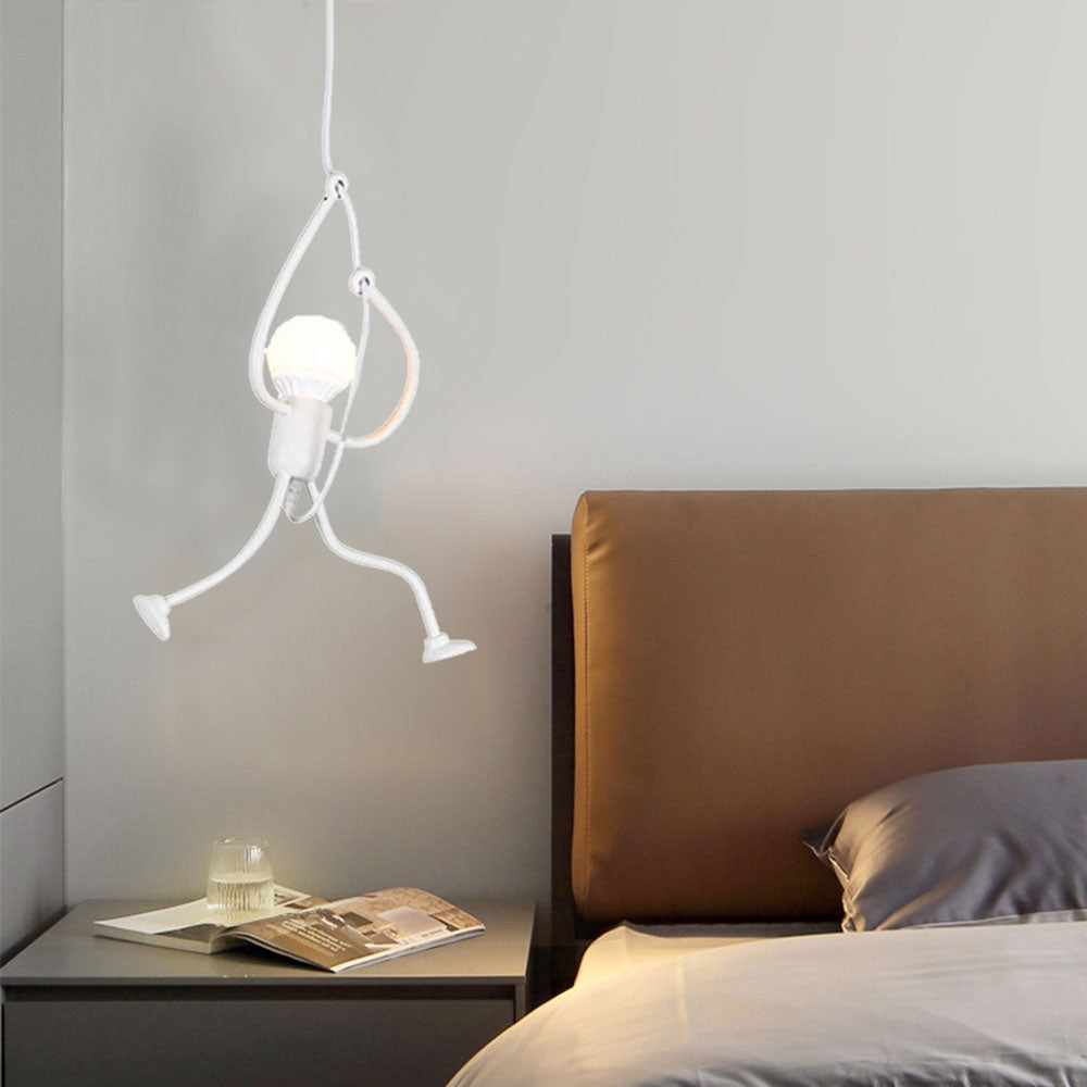 Luminária Pendente Esi Retrô Moderna Homem de Ferro, Preta