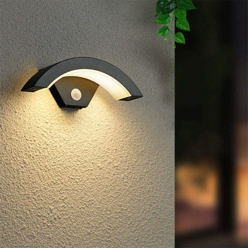 Arandela Alvyn Arco Nórdico LED Exterior Preta À Prova d'Água