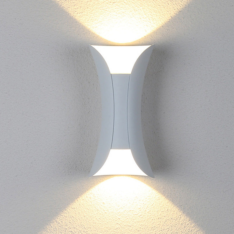 Arandela LED Externa Curva Calyxor