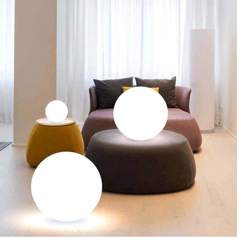 Vio Luminária de Piso RGB Externa Única Impermeável
