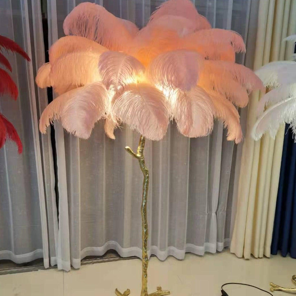 Luminária de Chão/Mesa Salenor Nórdica de Luxo com Penas de Avestruz Únicas