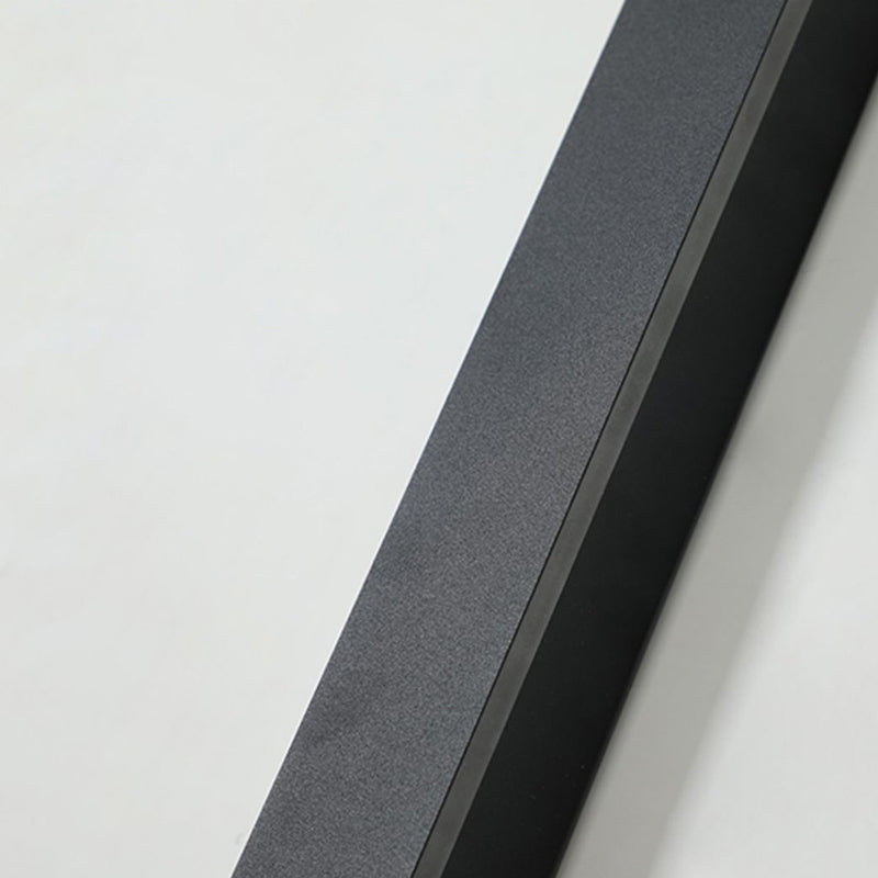 Arandela de Parede Linear Externa Zelvo