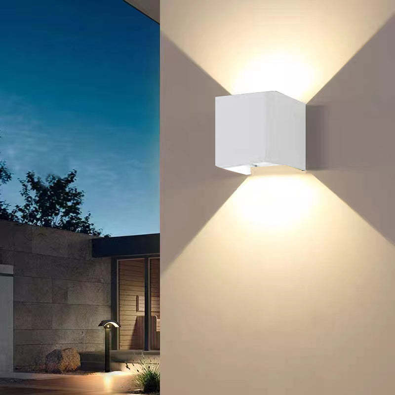 Arandela Externa Quadrada Moderna Ajustável LED Eronil