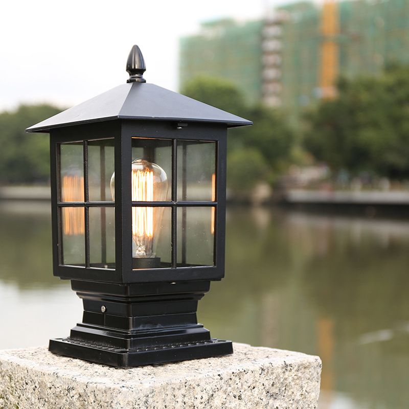Arvico Poste de Luz LED Externo com Lanterna de Vidro Moderna